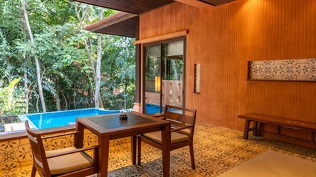 1-Bedroom Family Suite Garden View