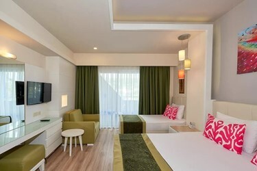 Familes-Couples Large Standard Room