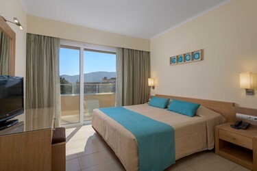 Deluxe Apartment Suite Garden View