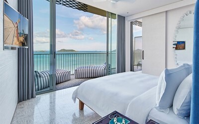 Bay Suite