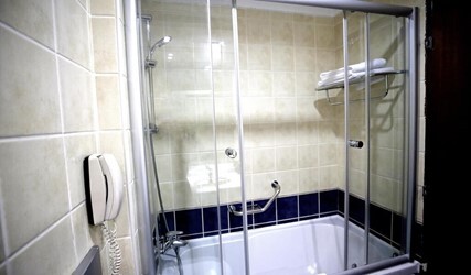 Twin Superior Room 