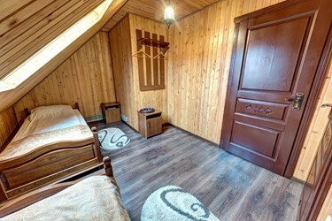 Мансардний економ