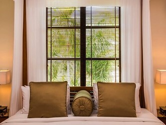 One Bedroom Deluxe Suite