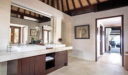 One-Bedroom Suite with Ocean View