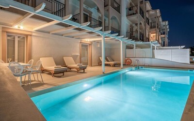 Superior Room with Private Pool Main Building 