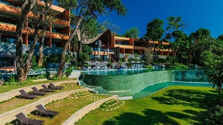 Ocean View Pool Suite West