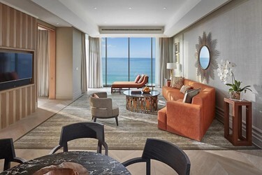Mandarin Sea Front Suite
