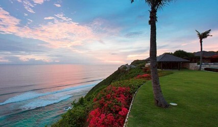 Villa Santai Sorga - 5 Bedroom Luxury Ocean View Villa