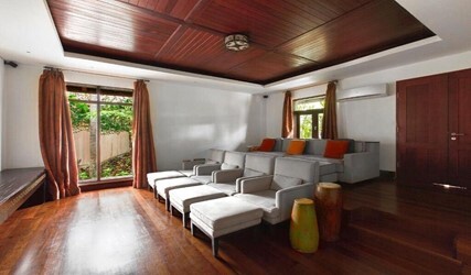 Villa Santai Sorga - 5 Bedroom Luxury Ocean View Villa