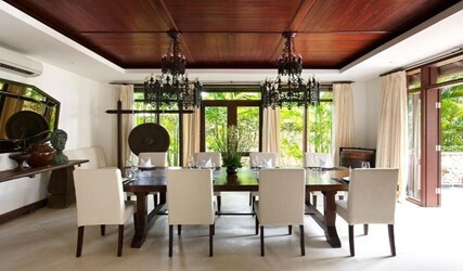 Villa Santai Sorga - 5 Bedroom Luxury Ocean View Villa
