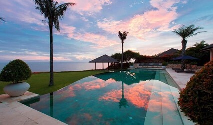 Villa Santai Sorga - 5 Bedroom Luxury Ocean View Villa