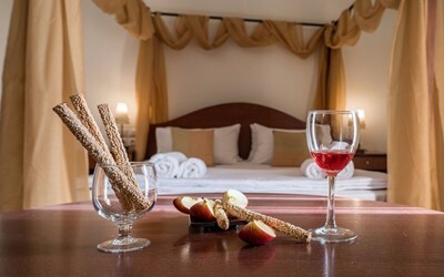 Deluxe Suite Main Building 
