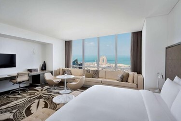 Junior Suite - Level 45