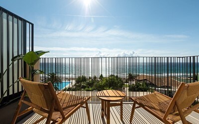 Family Room 2 BedRoom Sapphire Suite for 2 Adults Max 6 Pax HB