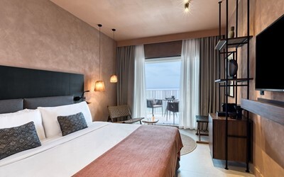 Family Room 2 BedRoom Sapphire Suite for 2 Adults Max 6 Pax HB