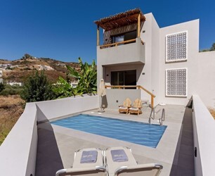 Maisonette suite with private pool