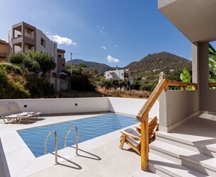 Maisonette suite with private pool