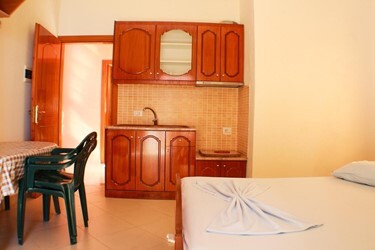 Apartment With Kitchen