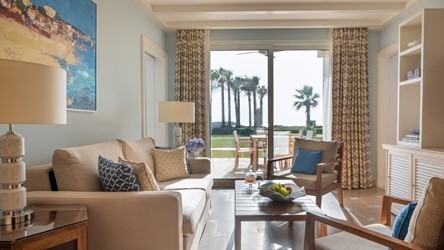 Two Bedrooms Beach Suite Sea View