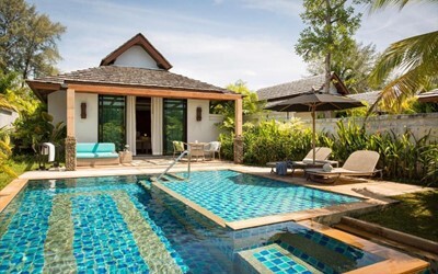 Superior Pool Bungalow
