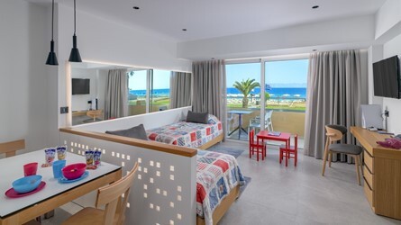 Superior Kid Suite Garden View or Sea View