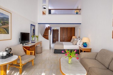 Family Duplex Studio Sea View