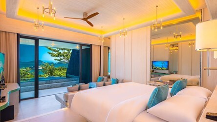 Yaya Ocean Pool Suite