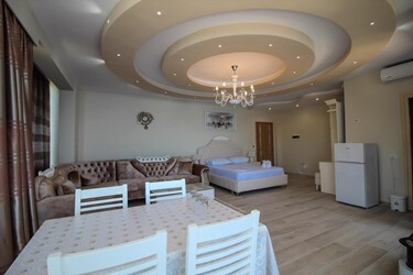 Luxury Apartment With Kitchen
