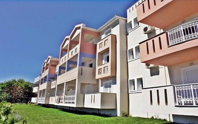 Suite Balcony or Terrace, Deluxe, Garden