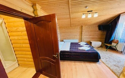 Стандарт с креслом балкон №8