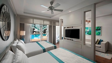 Luxury Pool Suite First Floor