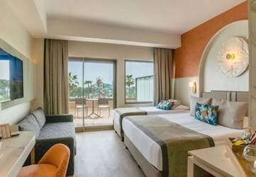 Family Deluxe Room