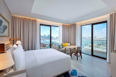 King Deluxe Room With Bay View