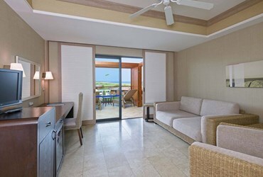 Family Dublex Pool Suite Side Sea View