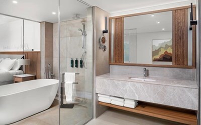 King Romantic Suite