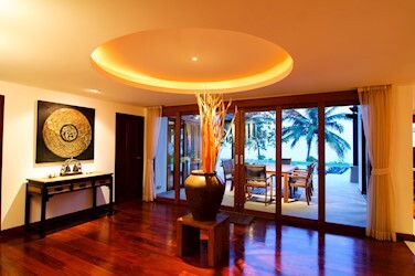 5 Bedroom Grand Beachfront Villa