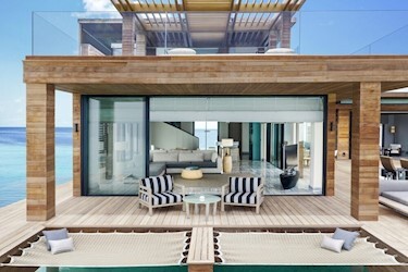 Stella Maris Ocean Villa with Pool
