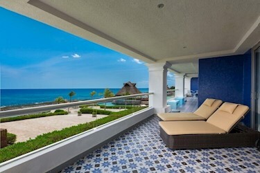 Rock Suite Ocean Front ( Two Bedroom) with Personal Assistant