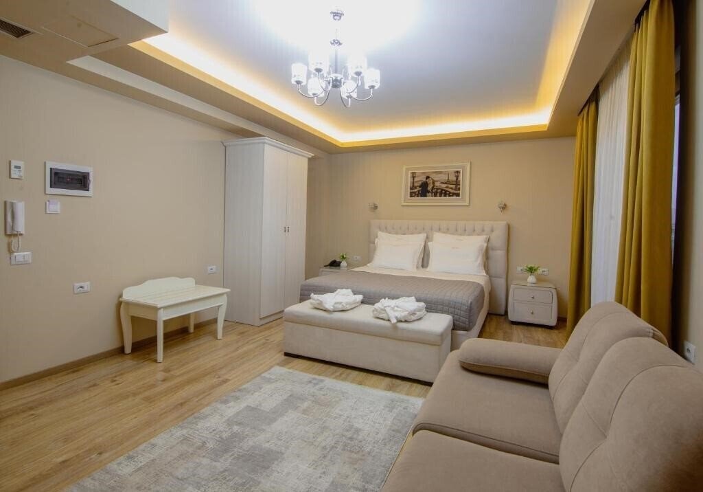 Фотографія Christi's Hotel Borova 4*