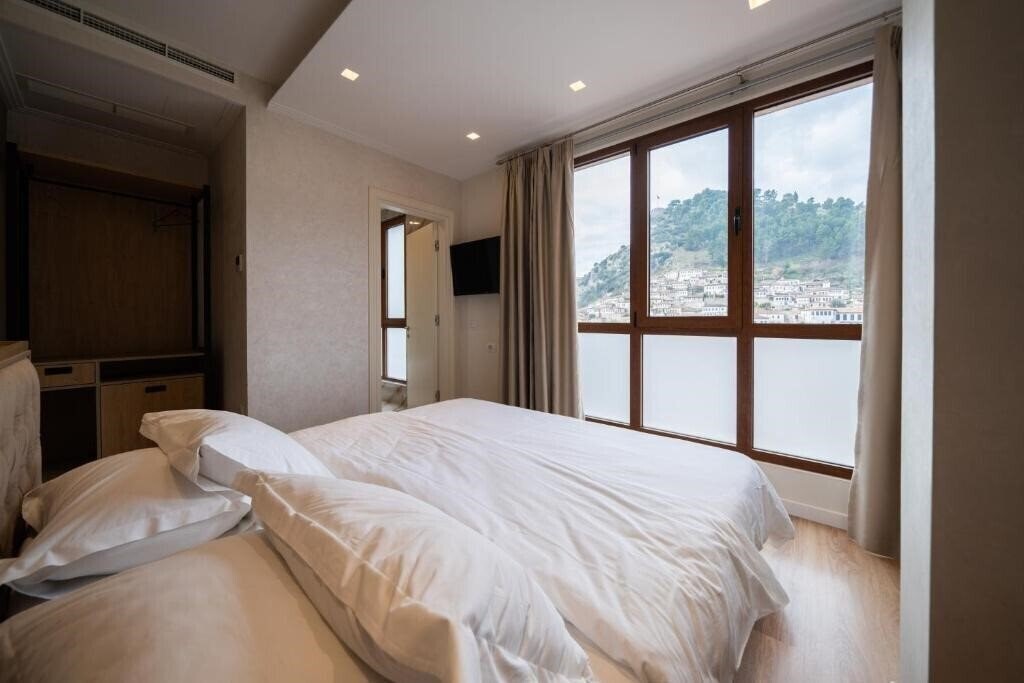 Фото Merko Hotel 3*