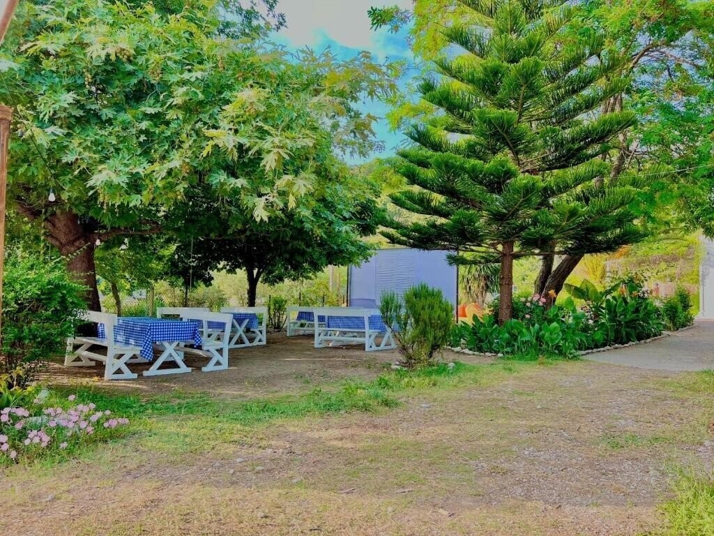 Фотографія Garden Villa Naza Apt апартаменты