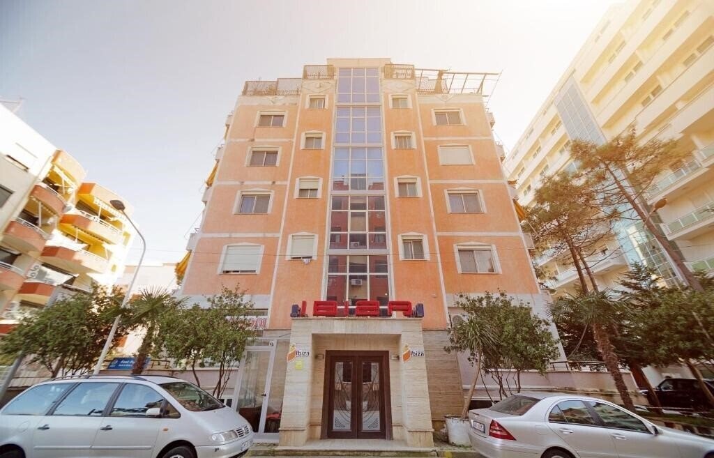 Готель Ibiza Hotel 3*