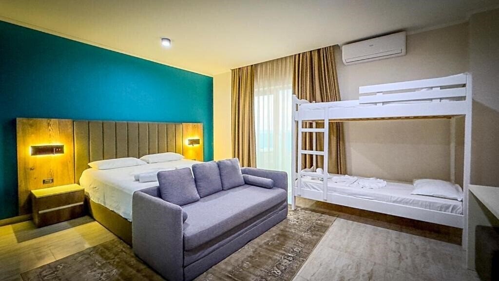 Фото Vivas Hotel & SPA 4*