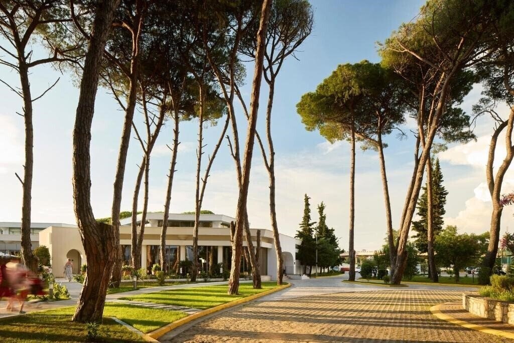 Картинка Tropikal Resort 4*