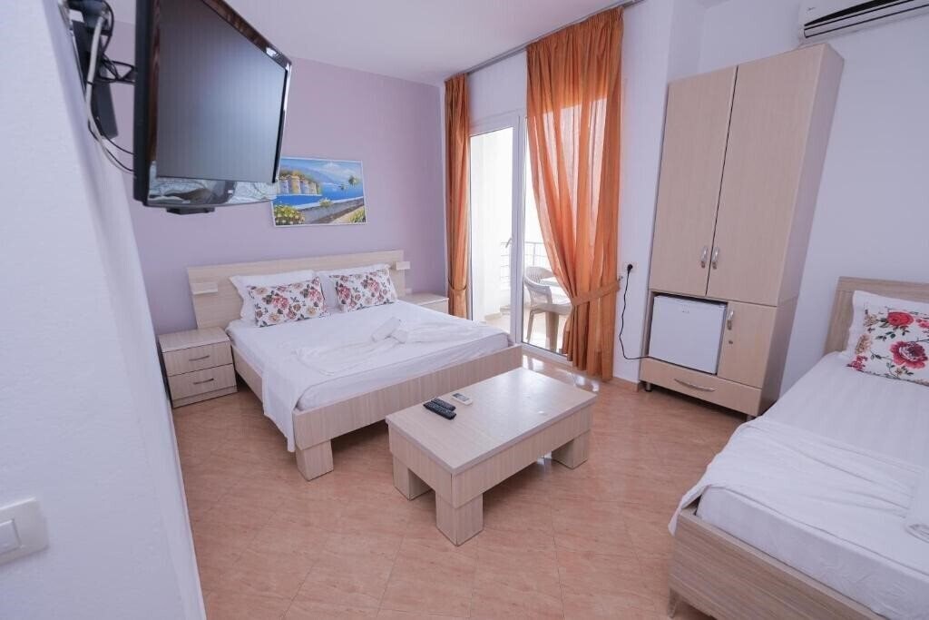 Фотография Hotel Sunshine 3*