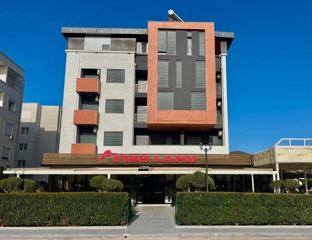 Фотографія Fish Land Hotel 3*