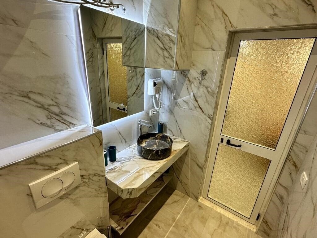Фото Troy Apt апартаменты