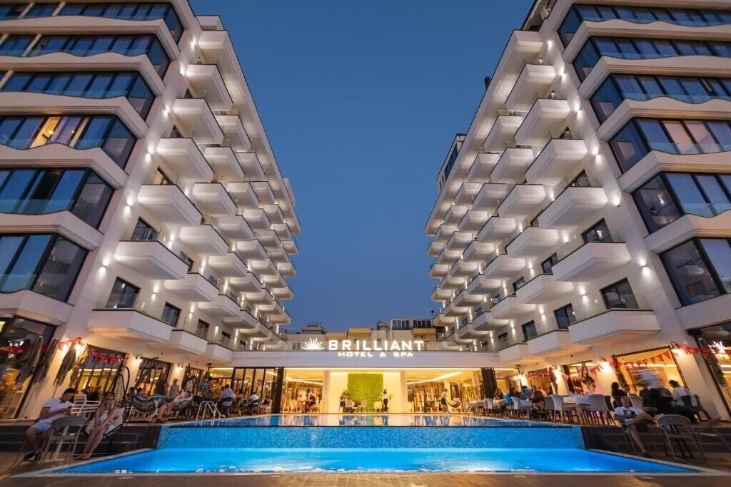 Готель Brilliant Hotel & SPA 5*