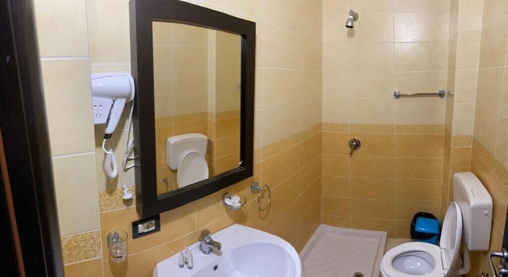 Фото AL Hotel (ex. Hill Side) 3*