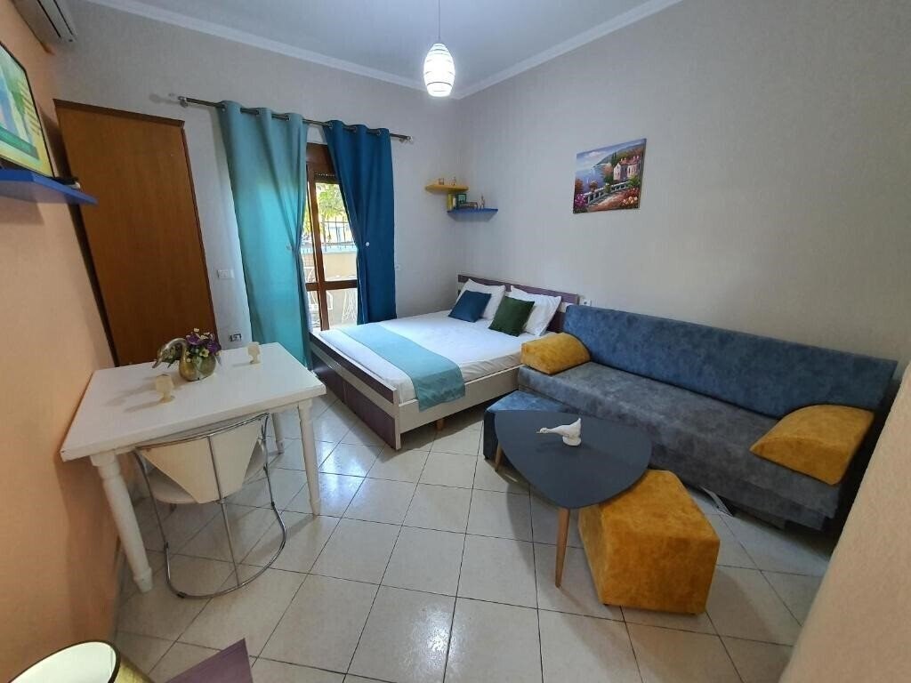 Готель My Group Apartments 4*